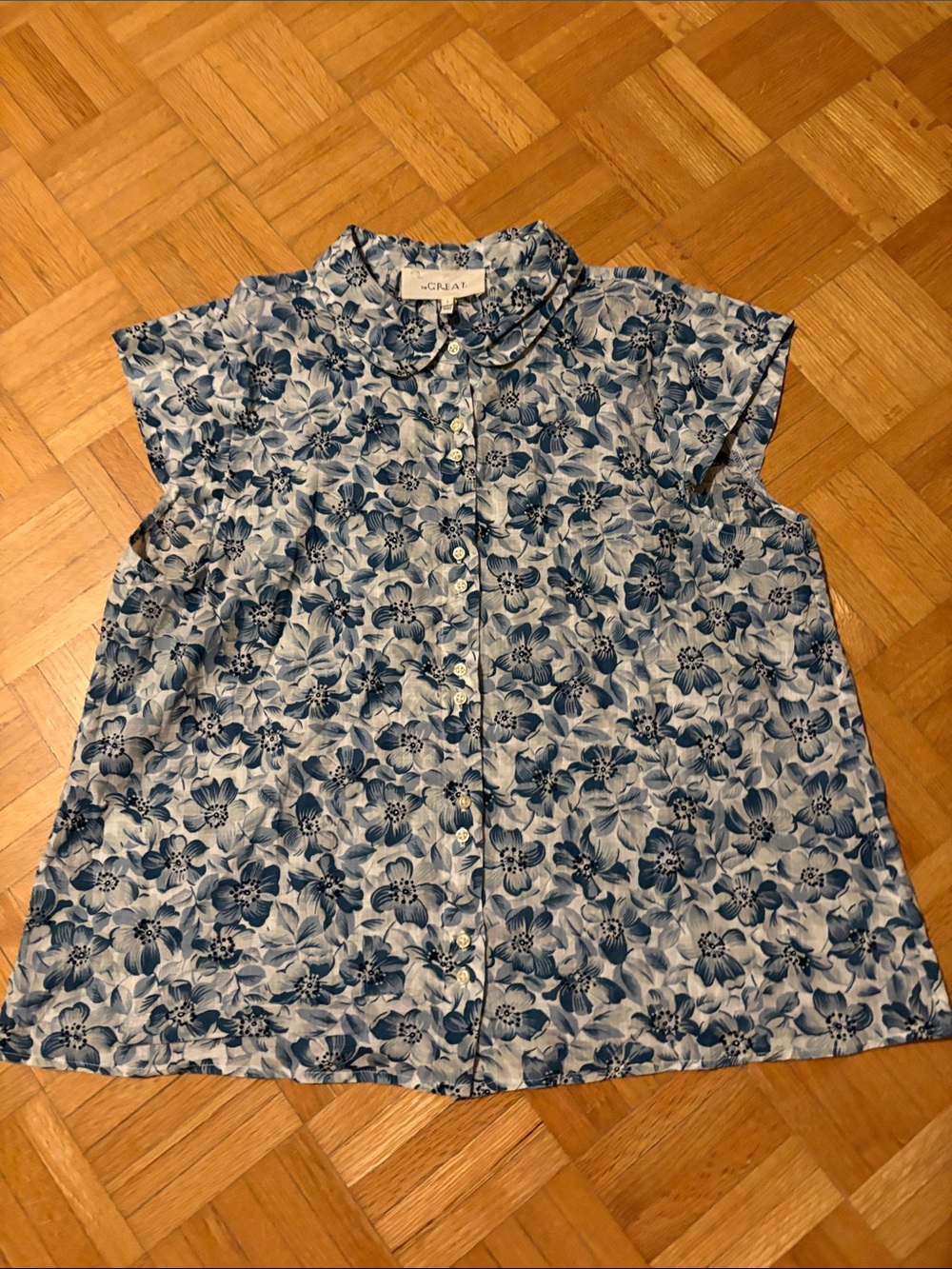 THE GREAT. Navy & Light Blue Floral Button-Up Top NWOT